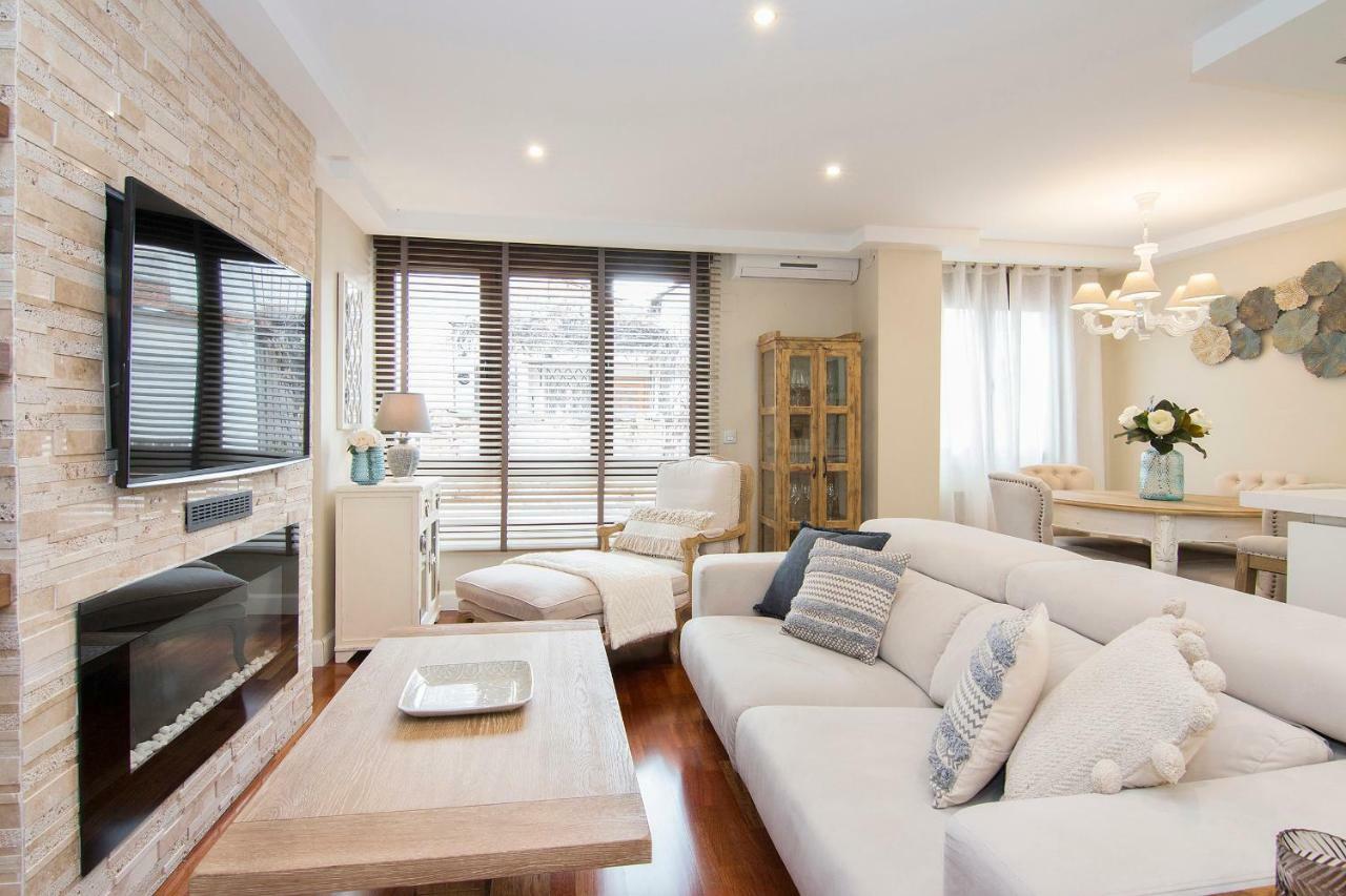 Duplex Lujo Centro Free Parking Apartment Granada Luaran gambar